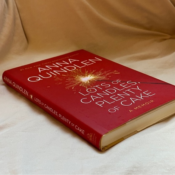 🟢 Lots of Candles, Plenty of Cake by Anna Quindlen | Memoir | Hardcover Book - Picture 3 of 6